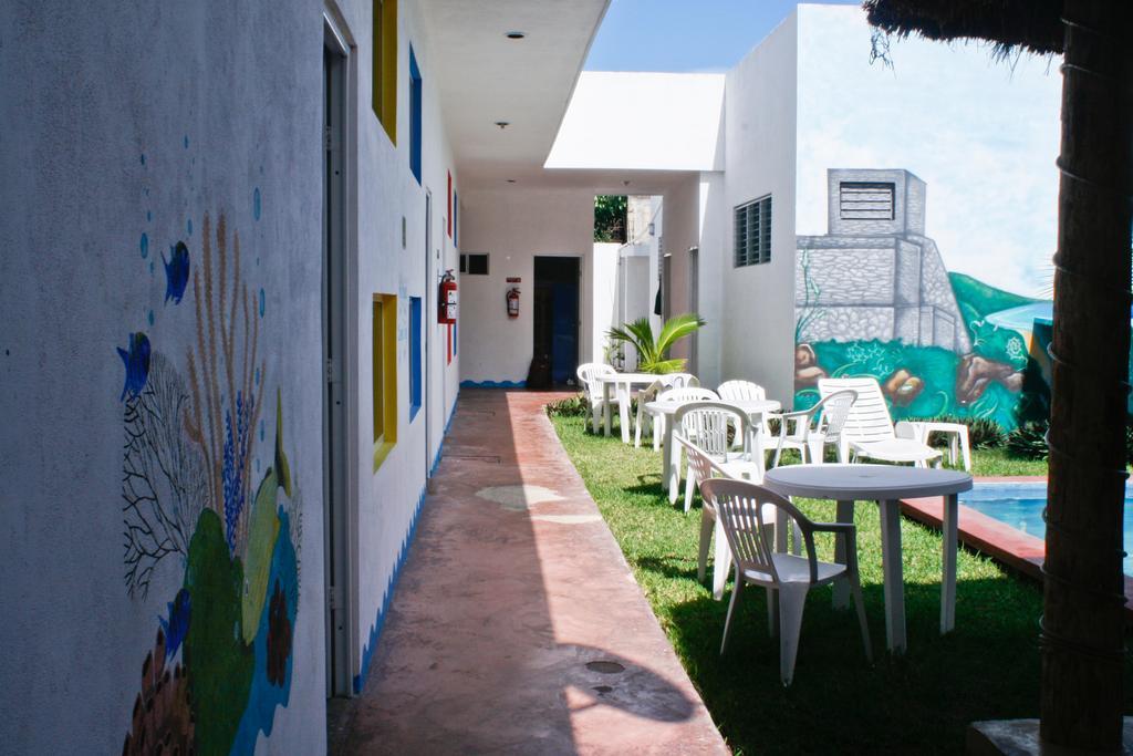 Hostal Vive La Vida Playa del Carmen Exterior foto